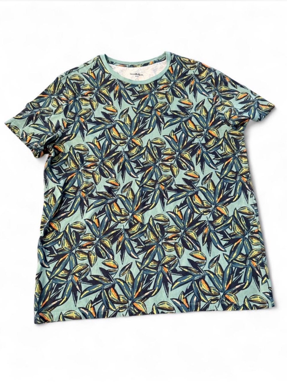 Goodfellow & Co Mint Tee with Navy and Yellow Leaf Accents